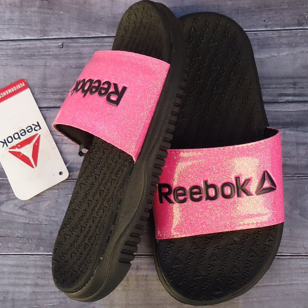 NWT. SIZE 13. Reebok dual density slide sandals.